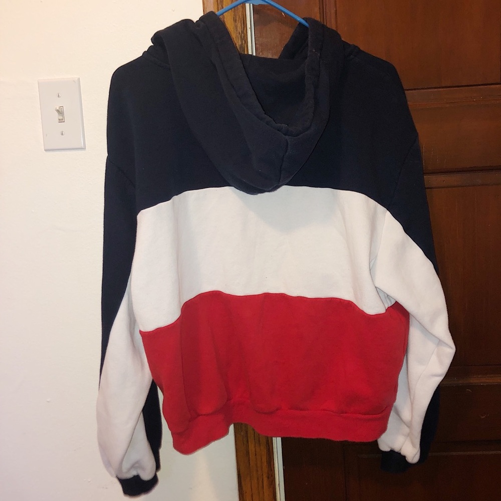 Cropped Sweater - Picture 2 of 2